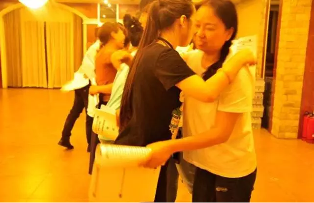 1481355324136582.png blob.png