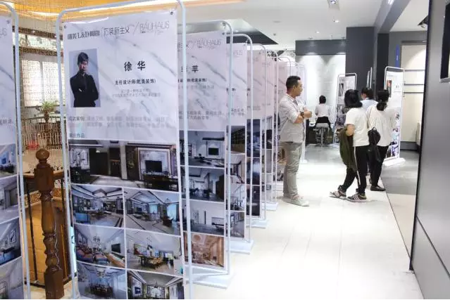 1506396923105556.png blob.png